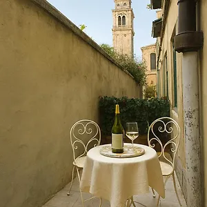 Calle De Le Pazienze Appartement Venise