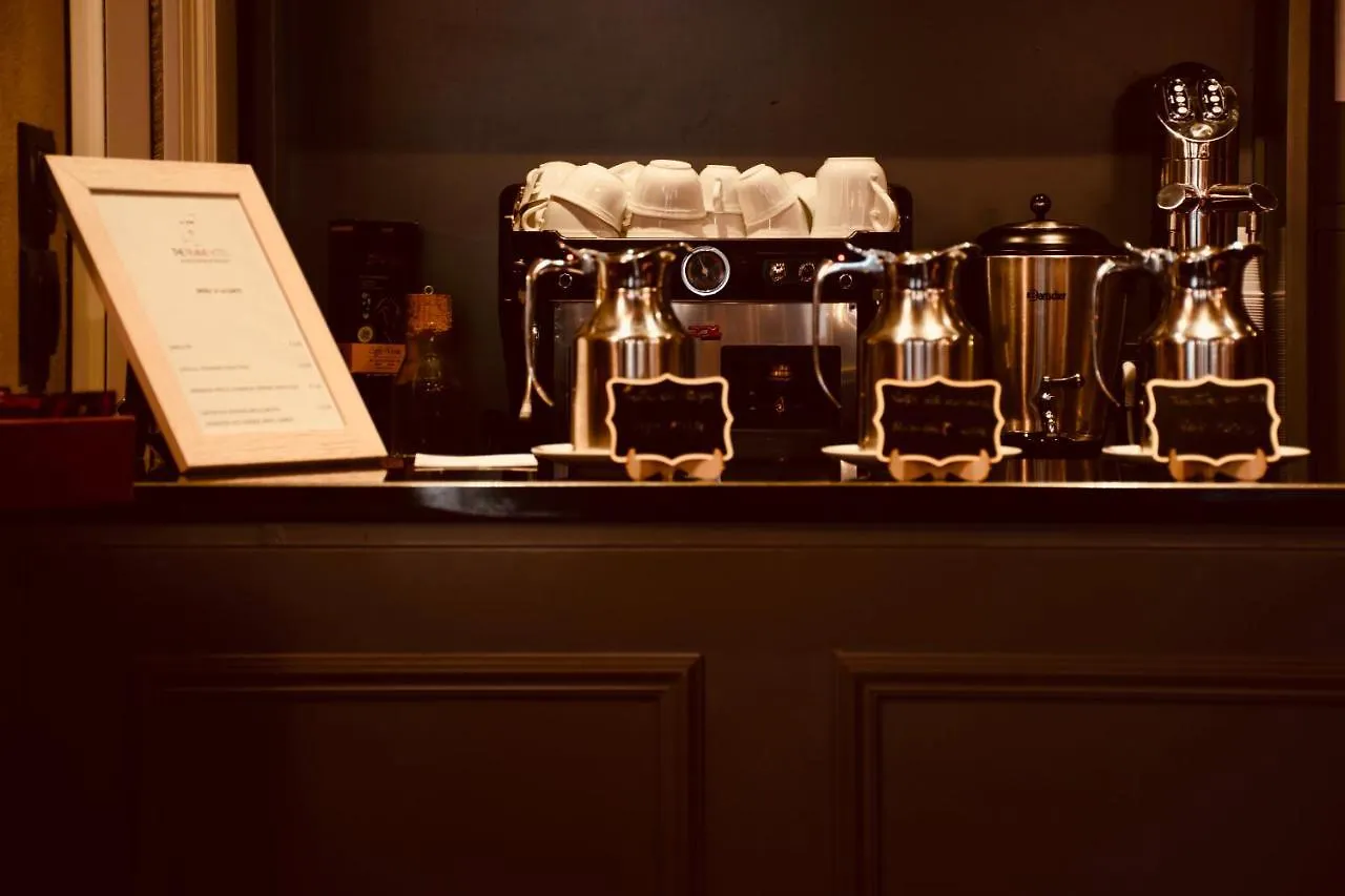 The Frame Hotel Floransa