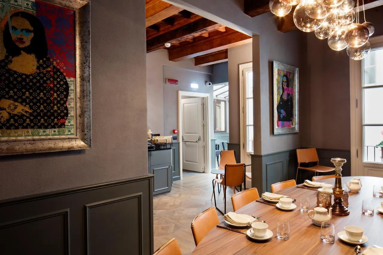 The Frame Hotel Флоренция